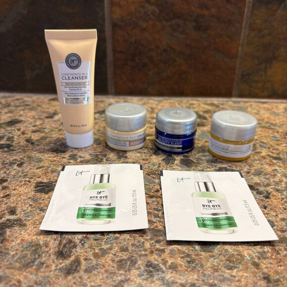 New it CosmeticsTravel Sized Skin Care Confidence Cream Cleanser Bundle 6 Piece - Picture 1 of 3